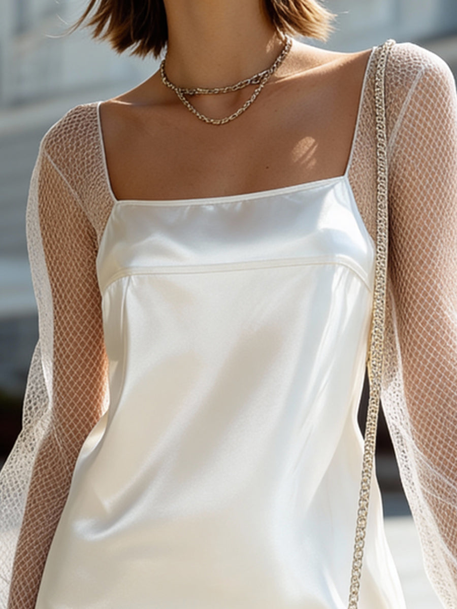 Aurélie | Satynowa sukienka mini z siateczkowymi rękawami