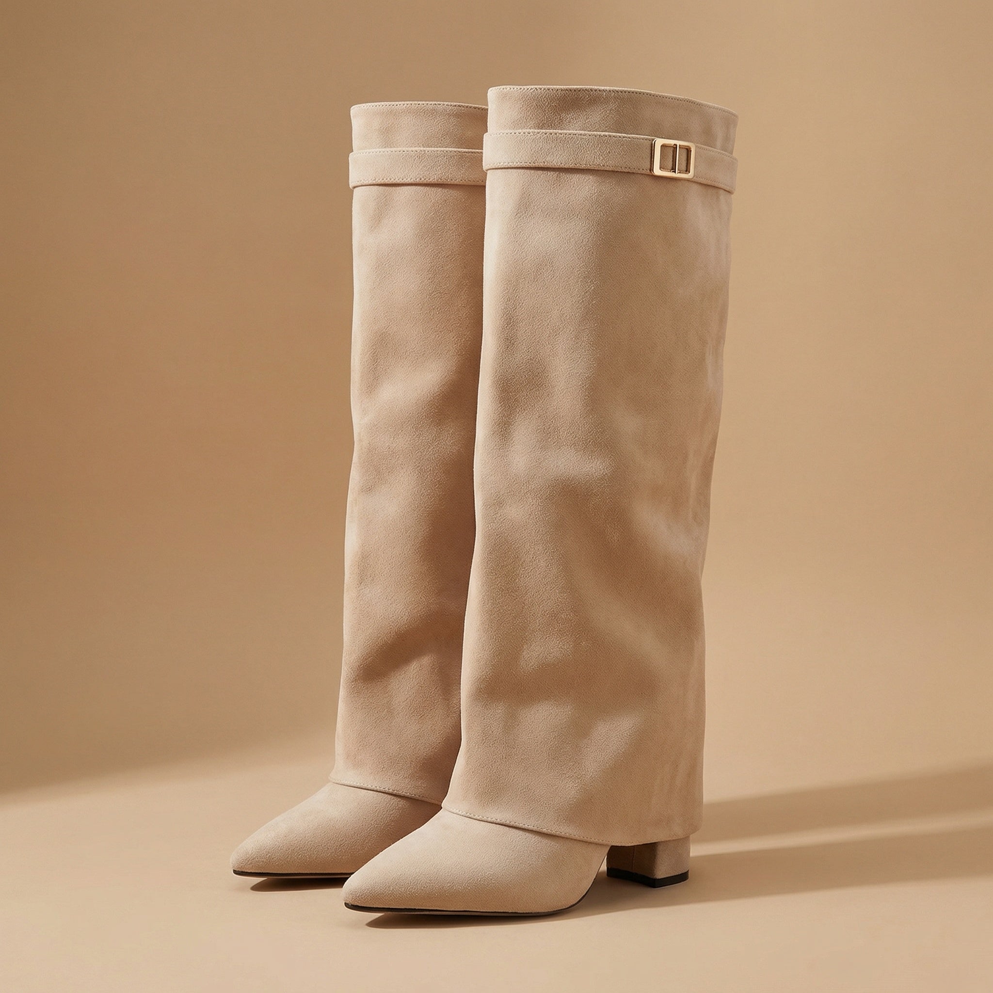 SOLÉA | Skórzane kozaki z fakturą zamszową