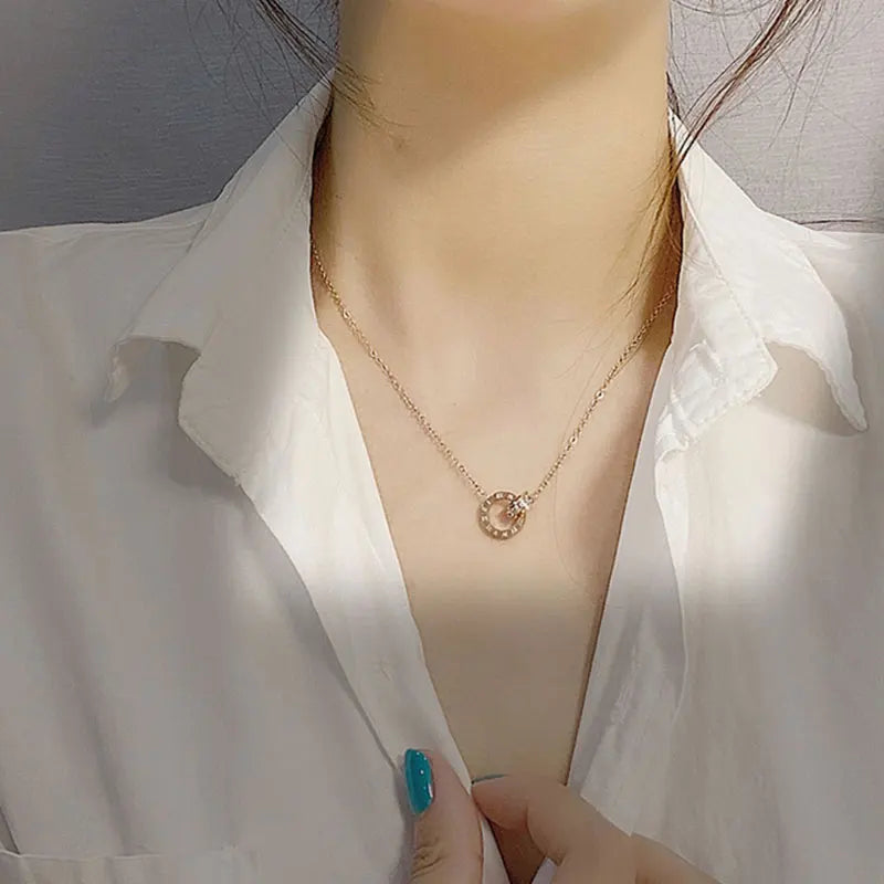 Naszyjnik z Rzymskimi Cyfrowymi