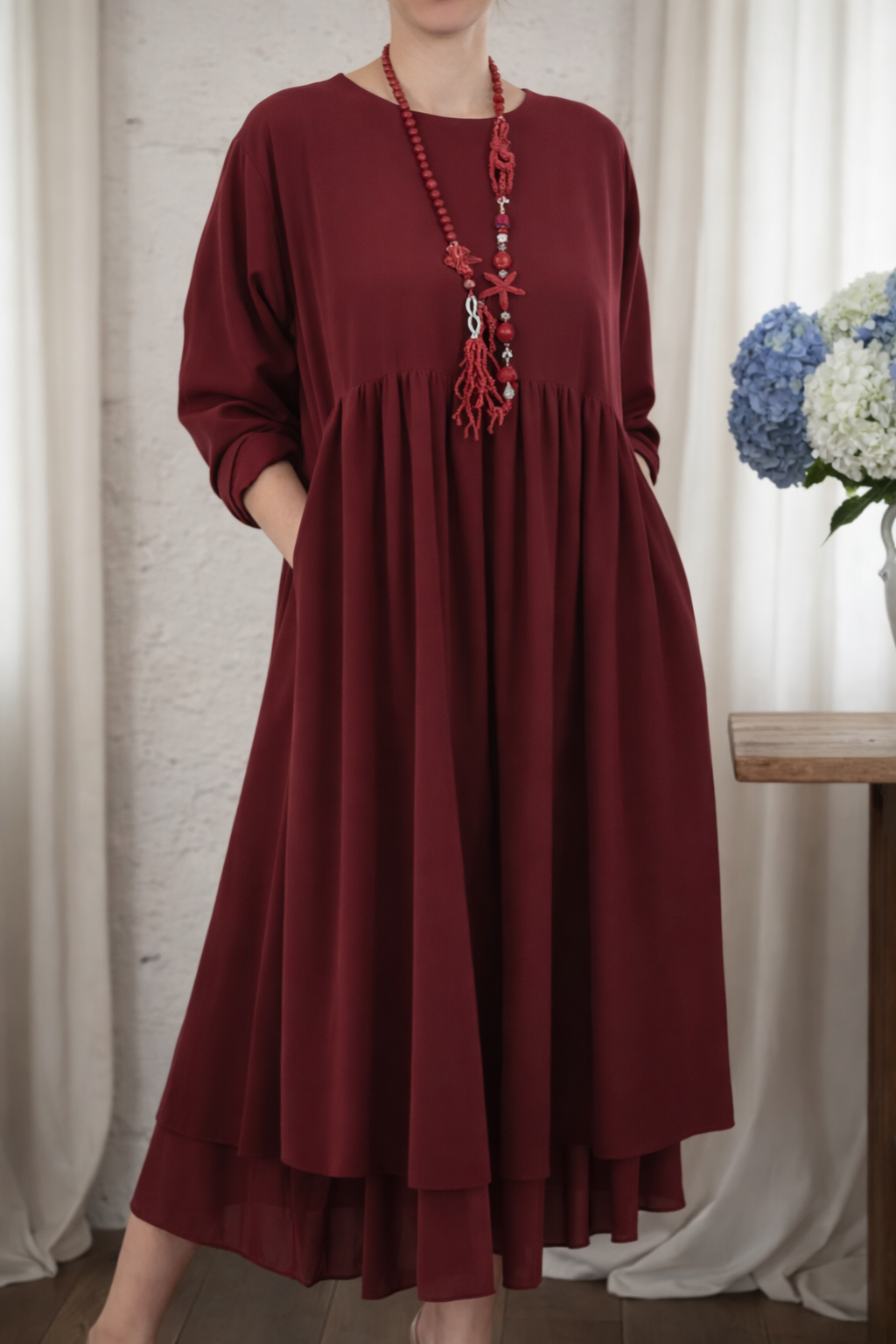 Elżbieta | Luźna sukienka maxi z praktycznymi kieszeniami